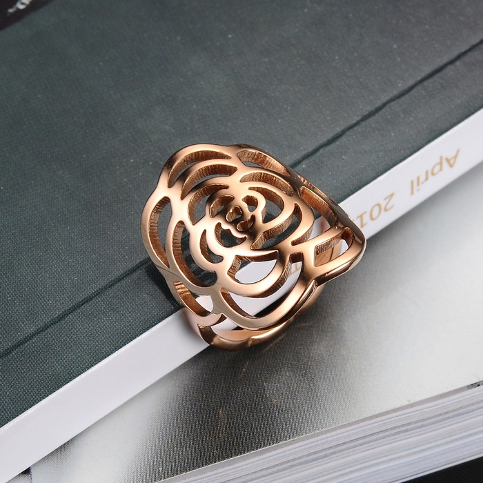 Позолоченное женское кольцо из медицинской стали RS-003 RS-003 фото