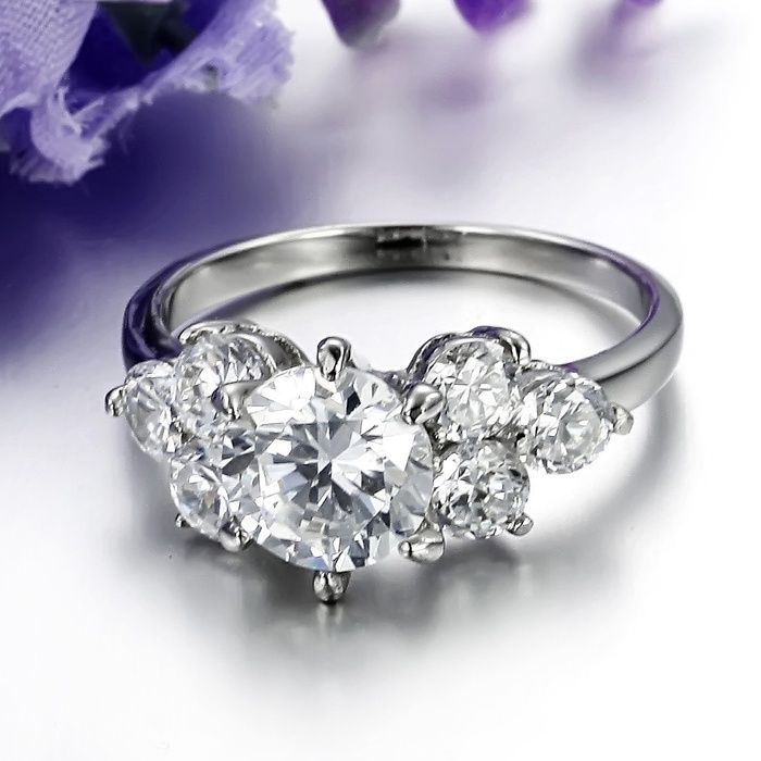 Женское кольцо с камнями из нержавеющей медицинской стали RS-008 RS-008.19 фото