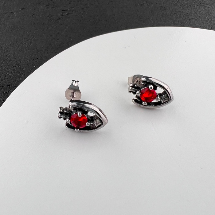 Готичні панк сережки з червоним каменем із медичної сталі ES-034 ES-034 фото