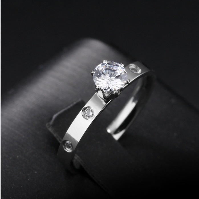 Женское кольцо с большим камнем из медицинской стали RS-016 RS-016 фото