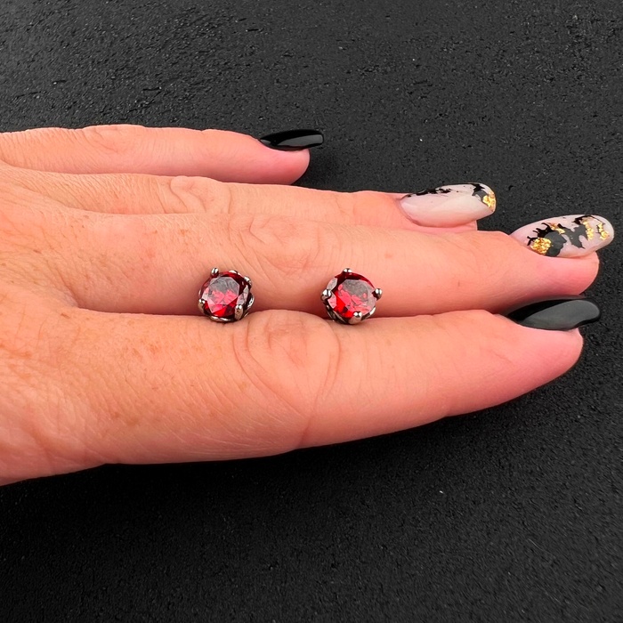 Готичні панк сережки з червоними каменями із медичної сталі ES-051 ES-051 фото